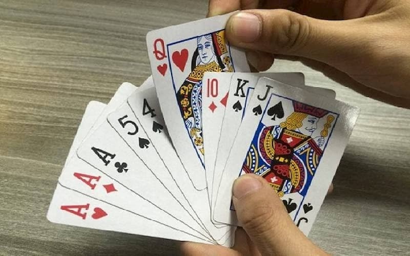 Cách chơi Phỏm 