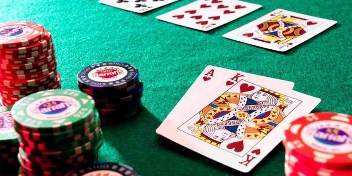 Cách chơi bài Poker nghệ thuật như cao thủ Đỗ Thánh